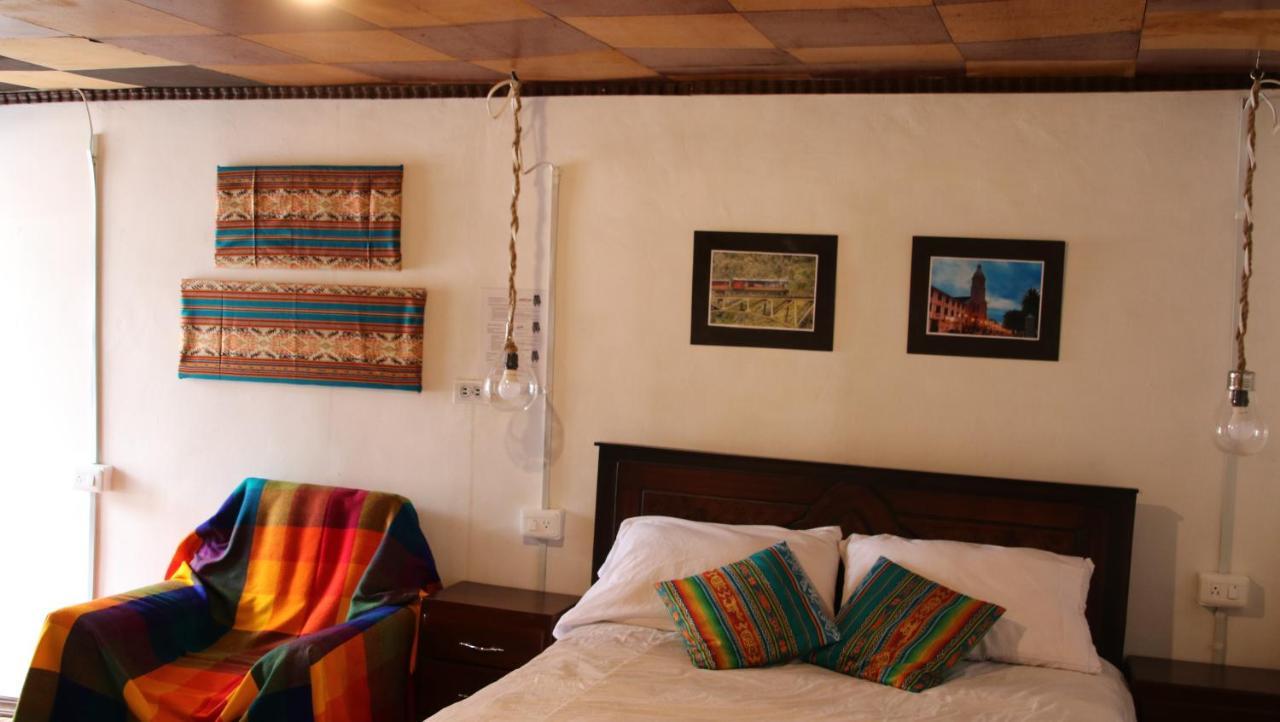 Hospedaje Los Ponchos Otavalo Luaran gambar
