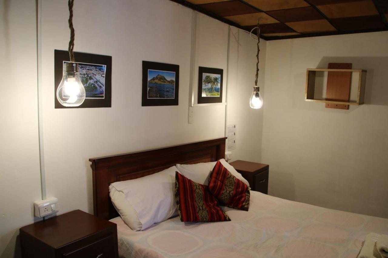 Hospedaje Los Ponchos Otavalo Luaran gambar